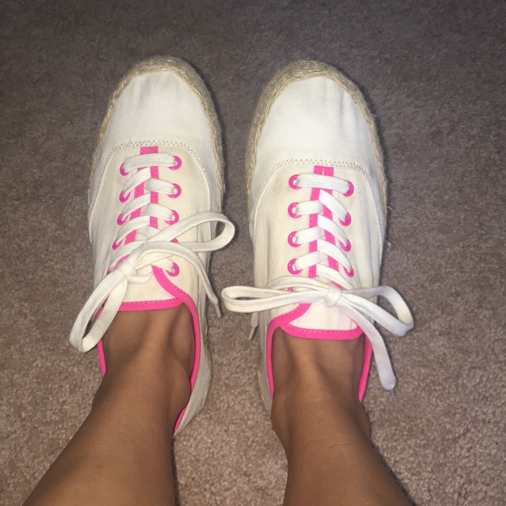 Juicy couture espadrille/sneaker size 8
